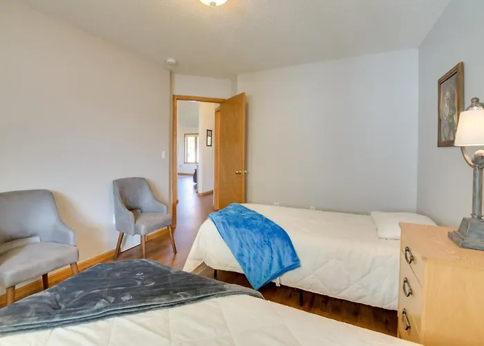 5 Mi To Dtwn: Pet-friendly 'wheatland Twin' Home! Holiday home