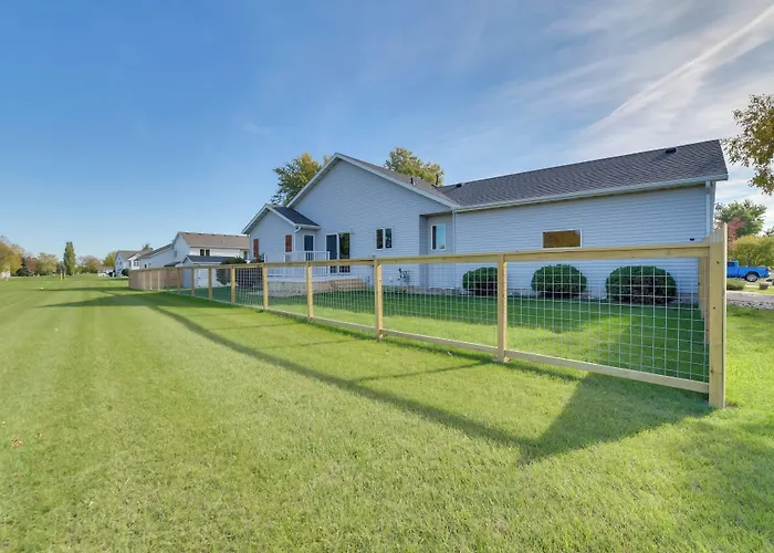 5 Mi To Dtwn: Pet-friendly 'wheatland Twin' Home! * Fargo