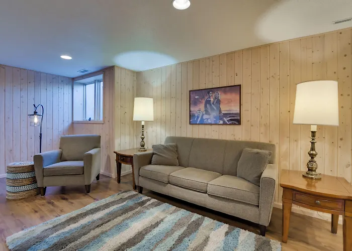 5 Mi To Dtwn: Pet-friendly 'wheatland Twin' Home! * Fargo